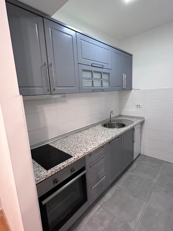 Apartments Empire - Adora Flatiron Скопье Экстерьер фото